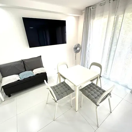 Apartment Trip In - Gare De L'est